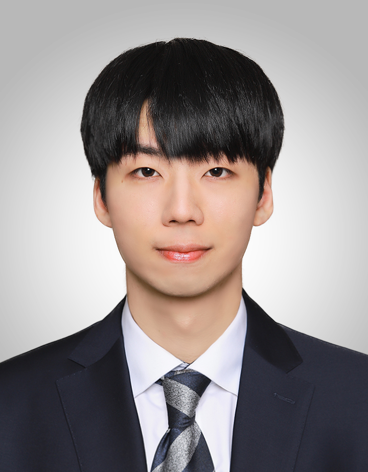 1. 정동환(Chris Jung).jpg